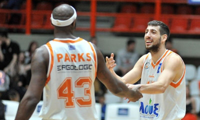 Σαλούστρος: «Υπάρχει διαφορά κλάσης, σπουδαίο να είμαστε εδώ»