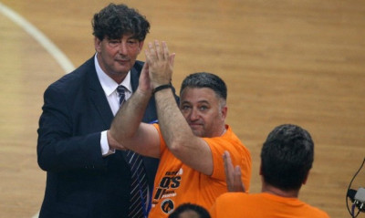 H αποθέωση του Γιατρά σε Πιτίνο και το περιστατικό με Αδαμαντίδη