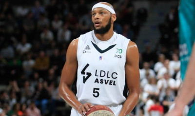 Πρώτο βήμα για το τρόπαιο η Βιλερμπάν (video)