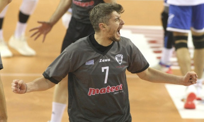 ΠΑΟΚ: Ανανέωσε ο Φιλίποφ (photos)