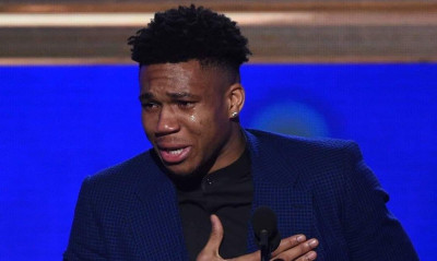 Γιάννης Αντετοκούνμπο: Η βραδιά της ζωής του (videos+photos)