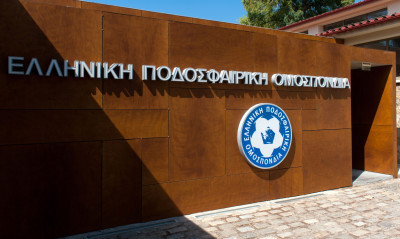 ΕΠΟ: Χωρίς άδεια πεντε ΠΑΕ της Super League 2