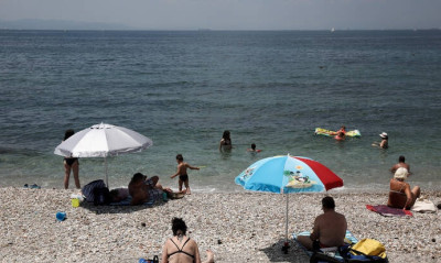 Καιρός: Δεν λέει να πέσει ο υδράργυρος – Συνεχίζονται τα μελτέμια