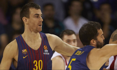 Μπαρτσελόνα: Παραμένει ο Κλαβέρ