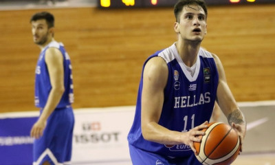 Αρσενόπουλος: «Ο μόνος μου στόχος είναι να μείνω στον Ολυμπιακό»