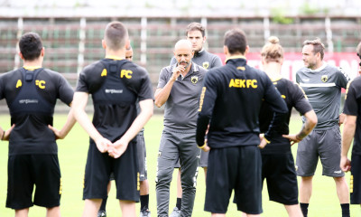 ΑΕΚ: Προπόνηση με μπάλα και… εξέδρα από Λονδίνο (photos+video)