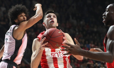 Ερυθρός Αστέρας: Επέκταση συμβολαίου σε Ντόμπριτς