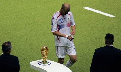 Σαν Σήμερα: Το τέλος που δεν άξιζε στον μύθο Ζινεντίν Ζιντάν (video+photos)