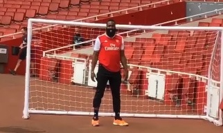 Δεν το έχει με την… μπάλα ο Χάρντεν