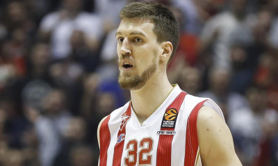 Ερυθρός Αστέρας: «Σταθερή αλλά κρίσιμη η κατάσταση του Κούζμιτς» (photos)