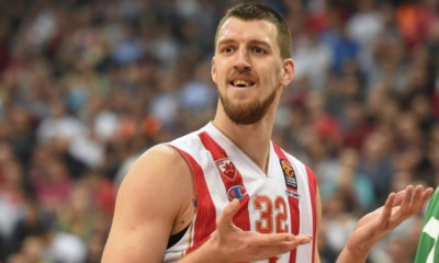 «Καλύτερη, αλλά παραμένει πολύπλοκη η κατάσταση του Κούζμιτς»