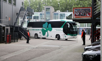 Φέγενορντ – Παναθηναϊκός: «Κλικ» από την άφιξη των «πράσινων» (photos)