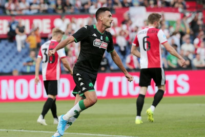 Φέγενορντ – Παναθηναϊκός: Το γκολ του Μακέντα για το 0-1 (video)