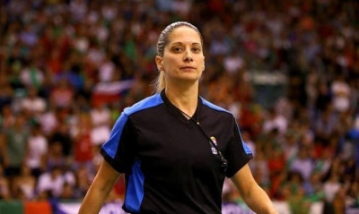 Έτοιμη να «σφυρίξει» αγώνες Euroleague η Τσαρούχα