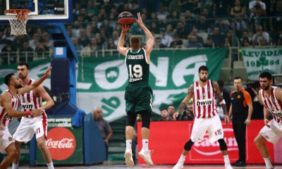 Λεκαβίτσιους: «Έπαιξα σε μια από τις μεγαλύτερες ομάδες της Ευρώπης» (photo)