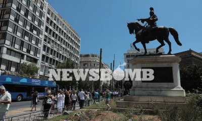 Σεισμός Αθήνα:  Η στιγμή που ο σεισμός «χτυπά» την Αττική - Σοκαριστικό βιντεο