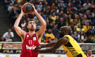 Οι Σπερς δεν θέλουν Μιλουτίνοφ, μένει στον Ολυμπιακό