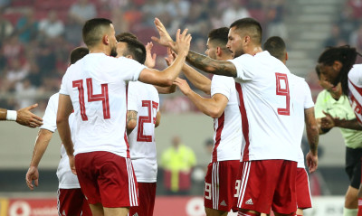 Ολυμπιακός: Στην Τσεχία τα αποκαλυπτήρια της δεύτερης φανέλας (photo)