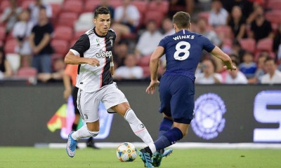 Επίθεση Κριστιάνο Ρονάλντο σε Σάρι επειδή τον έκανε αλλαγή (video)