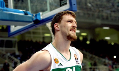 Η πρώτη φωτογραφία του Κούζμιτς μετά το τροχαίο (photo)