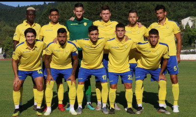 Άσφαιροι στο Καρπενήσι ΑΕΛ και Παναιτωλικός