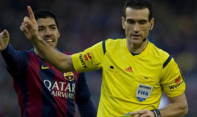 Ολυμπιακός-Βικτόρια Πλζεν: Ο Μουνουέρα σφυρίζει τη ρεβάνς