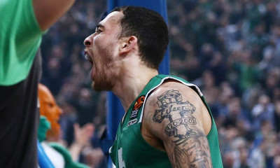 Μάικ Τζέιμς: Ο επόμενος σταθμός της καριέρας του (video+photos)