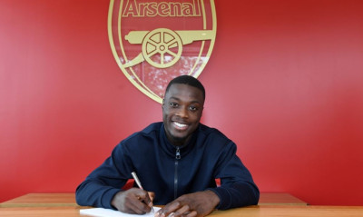 Ανακοίνωσε Πέπε με βίντεο-έπος η Άρσεναλ (video+photos)