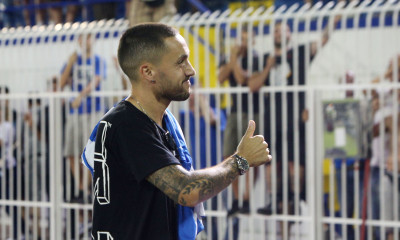 Ατρόμητος-Ντουνάισκα Στρέντα: Αποθέωση Ναπολεόνι στο Περιστέρι (photos+video)