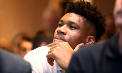 Γ. Αντετοκούνμπο: «Θα άλλαζα το βραβείο του MVP για το χρυσό στην Κίνα»