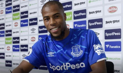 Πήρε Σιντιμπέ η Έβερτον (photos+video)