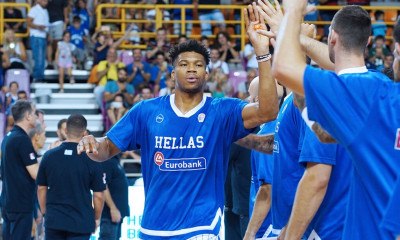 Μίντλετον: «Εύχομαι τα καλύτερα στον Γιάννη, αλλά όχι απέναντι μας»!