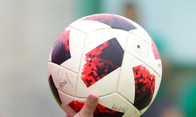 Αποδυτήρια… Champions League ομάδας τοπικού (photos)