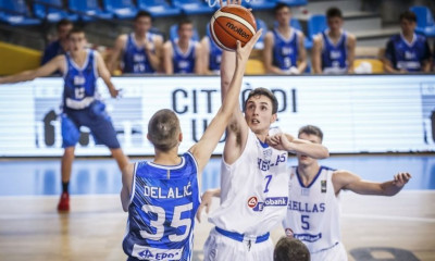 Πετανίδης: «Να γυρίσουμε στην Ελλάδα με ψηλά το κεφάλι»