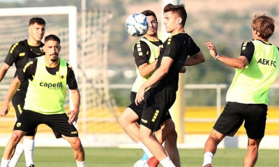 ΑΕΚ: Έτοιμοι Χουλτ και Σιμάο για Κραϊόβα