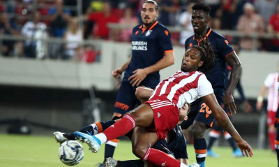 Ολυμπιακός-Μπασάκσεχιρ: Το γκολ του Σεμέδο έβαλε «φωτιά» στο Καραϊσκάκη! (vid)