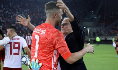 Θεοδωρίδης: «Δεν μπορούμε μόνοι μας να μαζεύουμε βαθμούς για την Ελλάδα τόσα χρόνια»