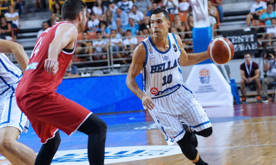 Ελλάδα-Ιταλία: Πρόβλημα με Σλούκα (video)