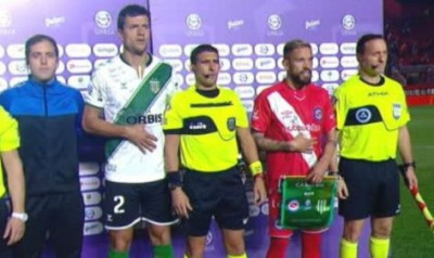 Ανατριχίλα! Στο Αρχεντίνος-Μπάνφιλντ τίμησαν τη μνήμη του «Τάτα» (video)