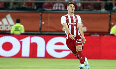 Ολυμπιακός: Το μήνυμα σε Πάρμα για Κούτρη