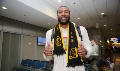 ΑΕΚ: Έφτασε στην Αθήνα ο Σλότερ (photos)