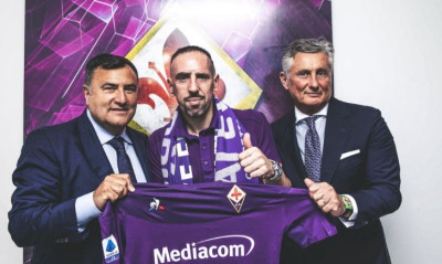 «Βιόλα» και επίσημα ο Ριμπερί (videos+photos)