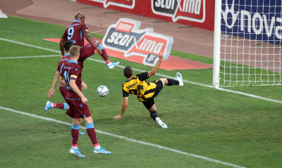 ΑΕΚ-Τραμπζονσπόρ: Το τραβηγμένο αλλά χαμένο πέναλτι και η ισοφάριση στο ΟΑΚΑ (videos)