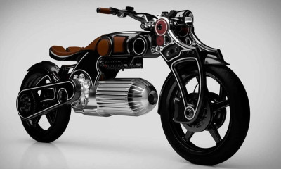 Η Curtiss ξαναχτυπά με το μοντέρνο Hades