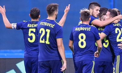 Με δεύτερη νίκη στους ομίλους