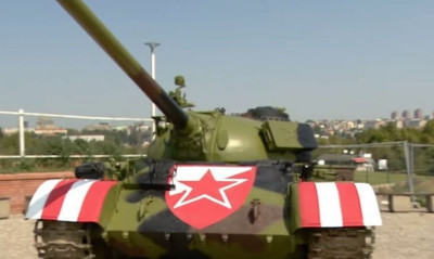 Ερυθρός Αστέρας: Πανηγύρισαν με… τανκ την πρόκριση! (video)