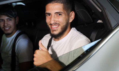 Ολυμπιακός: Στην Ελλάδα ο Μπενζιά (photos)