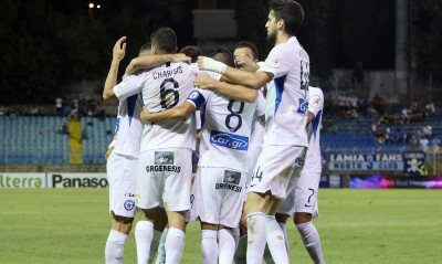 Σαν τον Ριβάλντο ο Βέλλιος: Το γκολ της χρονιάς στο Λαμία-Ατρόμητος! (videos)