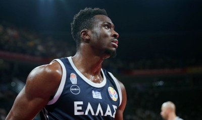 Παγκόσμιο Κύπελλο Μπάσκετ 2019: Κάκωση στα πλευρά ο Θανάσης Αντετοκούνμπο