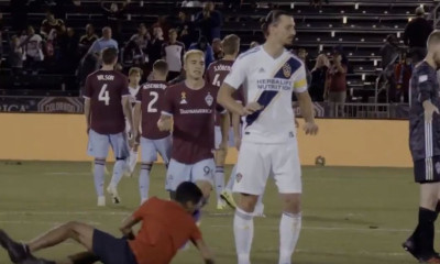 Μυθικός Ιμπραϊμοβιτς: Του όρμηξε εισβολέας και τον έβγαλε νοκ άουτ χωρίς καν να τον αγγίξει! (vid)